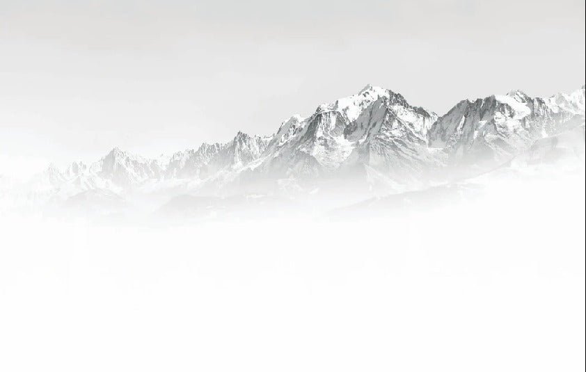 Papier peint Mont Blanc dans la brume noir et blanc