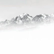 Papier peint Mont Blanc dans la brume noir et blanc