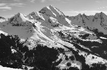Papier peint montagne noir et blanc les Aravis - Muralconcept