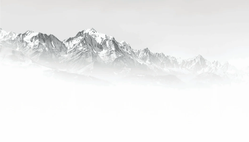 Papier peint Mont Blanc dans la brume noir et blanc