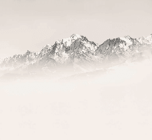 Papier peint Mont Blanc dans la brume sépia - Muralconcept